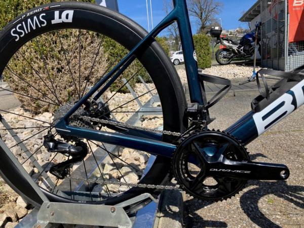 BMC Teammachine SLR01 ONE P2P PETROL & WHITE 58 Produktbild 1