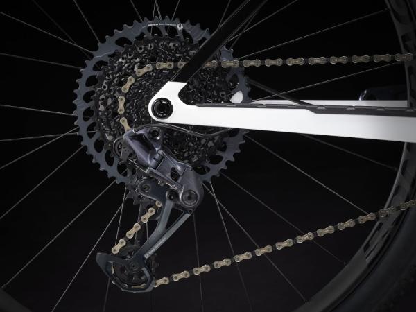 Trek Procaliber 9.7 XL 29 Crystal White/Trek Black Produktbild 3