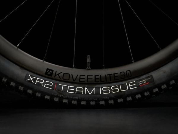 Trek Procaliber 9.8 ML 29 Radioactive Red to Cobra Bloo Produktbild 6