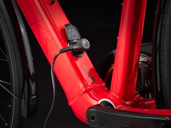 Trek FX+ 2 L Viper Red Produktbild 15