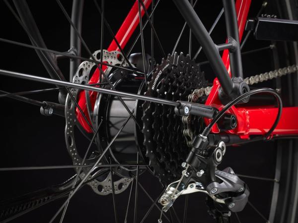 Trek FX+ 2 L Viper Red Produktbild 3