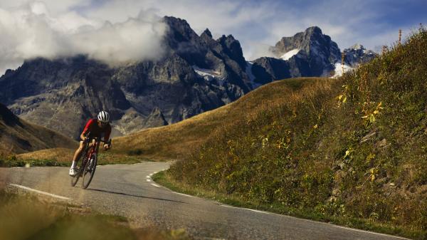 Trek Domane+ SLR 6 Pro EU 60 Matte Deep Smoke Produktbild 14