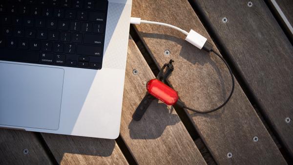 Trek Leuchtenset Trek Ion 50 R / Flare R Metro Black Produktbild 6