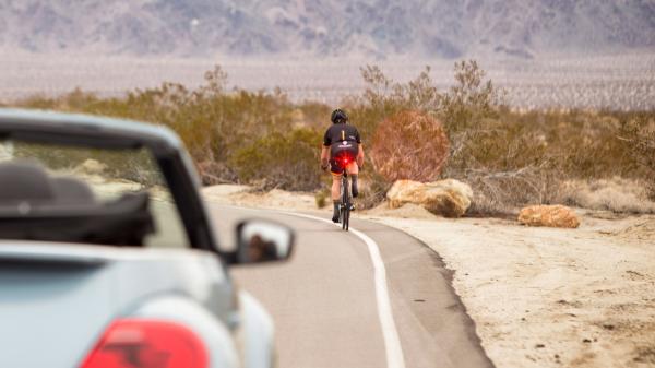 Bontrager Beleuchtung BNT Flare RT USB-wiederaufladbare R&uuml;ck Produktbild 8