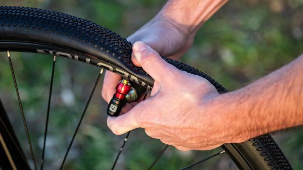 Bontrager Pumpe Bontrager CO2 Air Rush Elite Produktbild 1